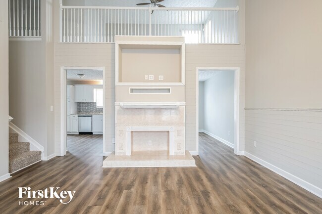 Photo - 2613 Fernwood Ave