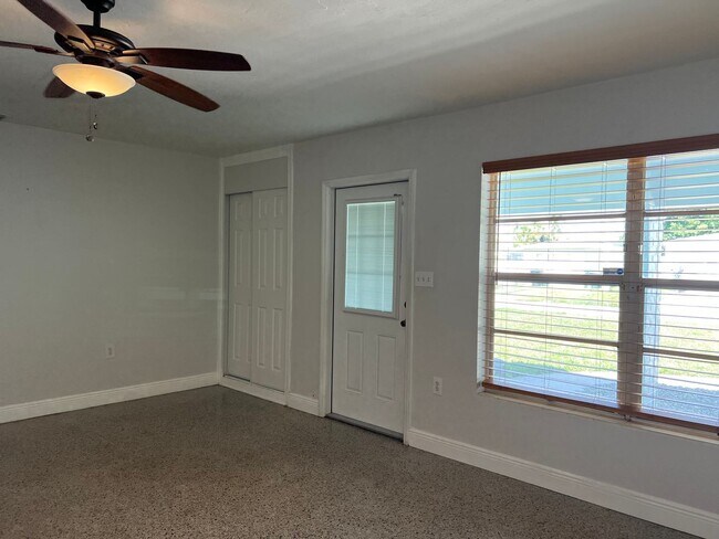 Photo - * Coming Soon* 2 Bedroom 1 Bath 2 Blocks from the Ocean