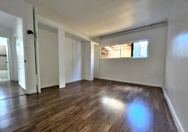 Photo - 2085 Franklin Ave Unit 2085 1/2 Franklin Ave