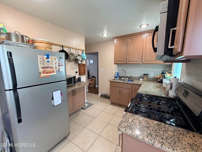 Photo - 1406 7th Ave