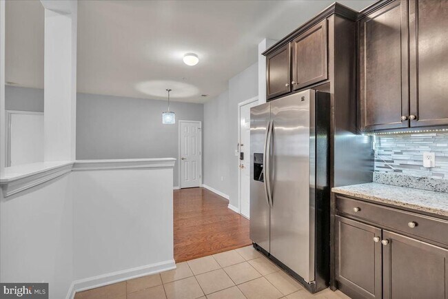 Photo - 4023 Derby Ct Unit 4023