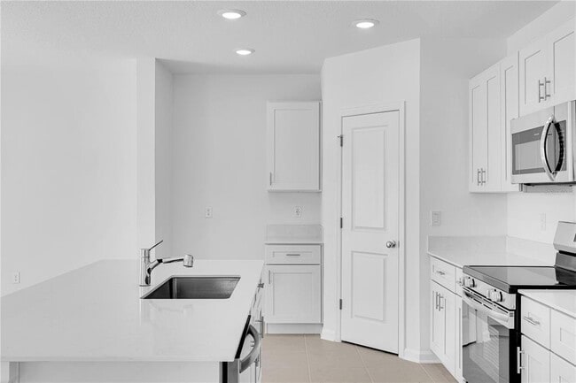 Photo - 4751 Guinep Ln