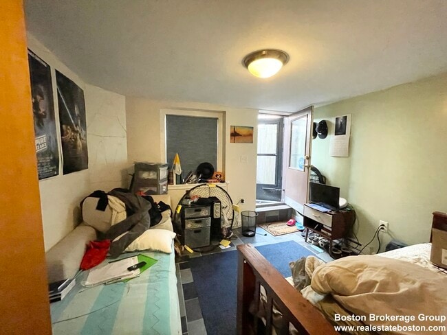 Photo - 34 Greenwich St Unit 1