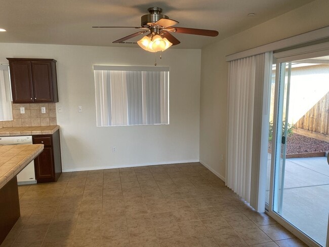 Photo - 467 Descanso Bay Ct