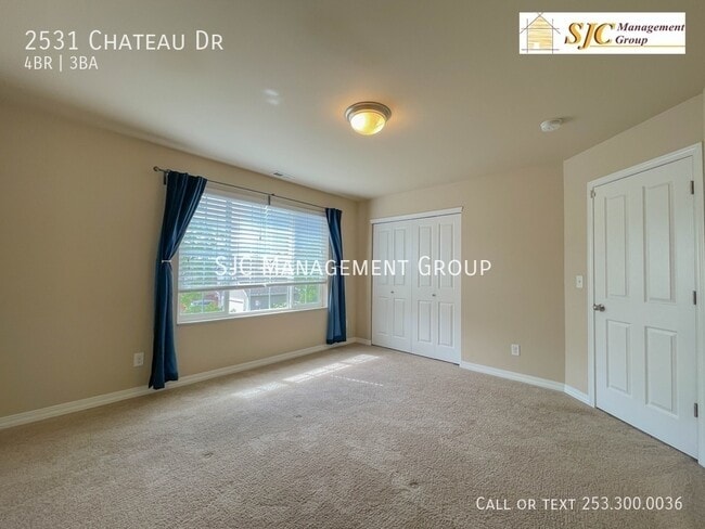 Photo - 2531 Chateau Dr