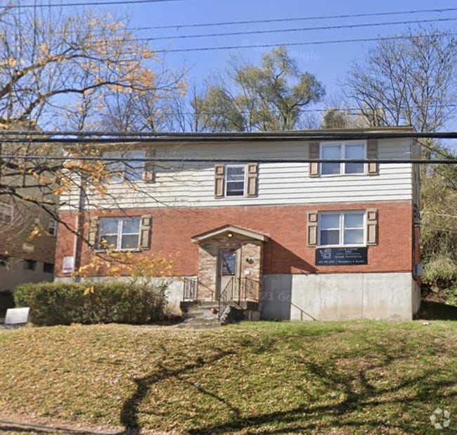 Building Photo - Charming 1-Bedroom Apartment in Price Hill... Unit #1