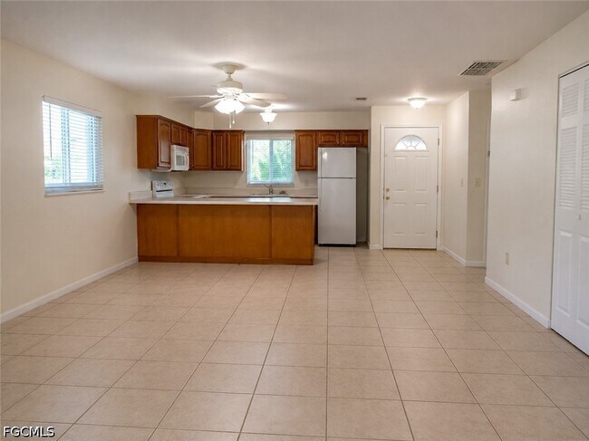 1623 SW Santa Barbara Pl