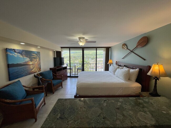 Photo - Lahaina Shores Furnished Studio Available Now!