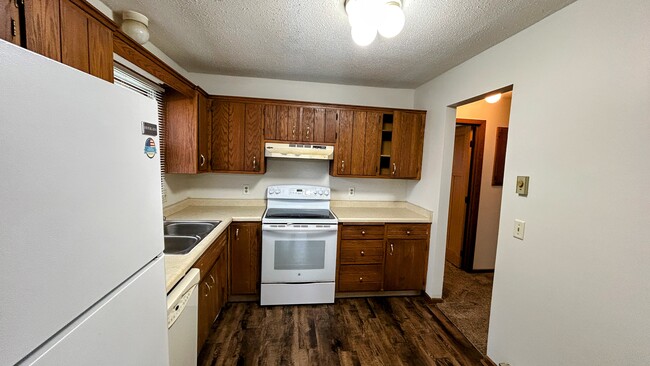 Photo - 1712 45th St NW Unidad # 3