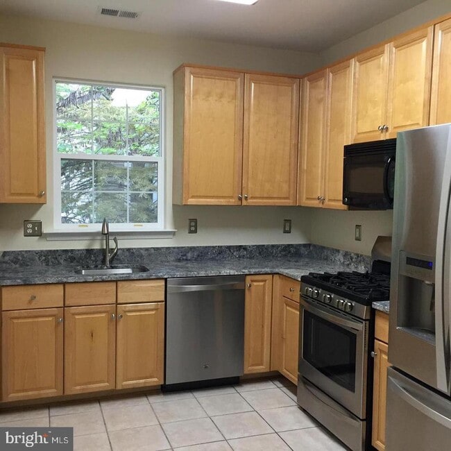 Photo - 11402 Gate Hill Pl Unit E