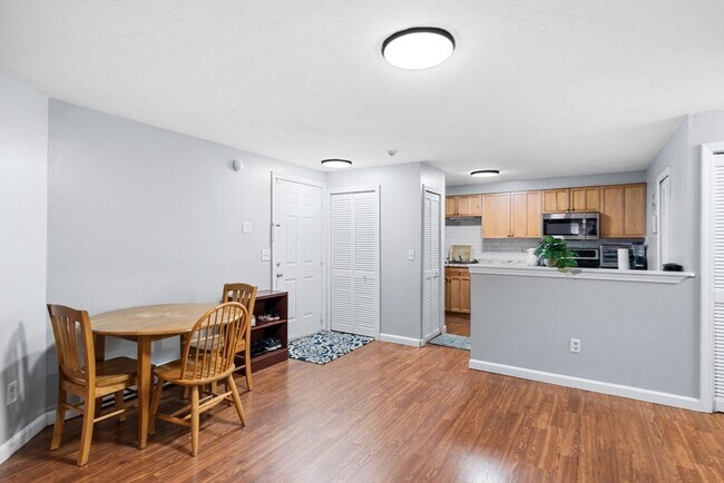 Photo - 11 Gibbs St Unit 40