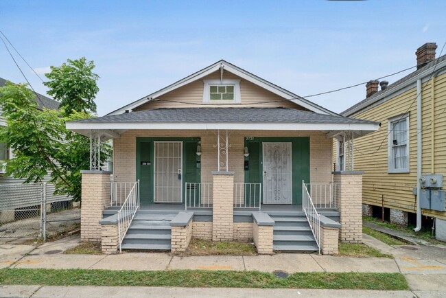 2719-21 N. Robertson St. - 2719-21 N. Robertson St. Apartamento Unidad 2719 N. Robertson St.