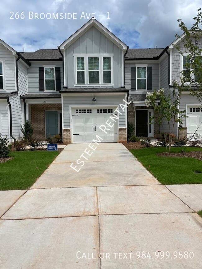 Building Photo - 266 Broomside Ave Rental