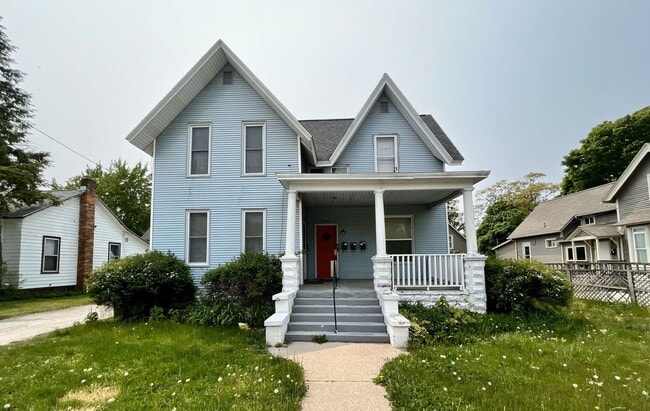Building Photo - 1239 Terrace St Unit #3 Rental