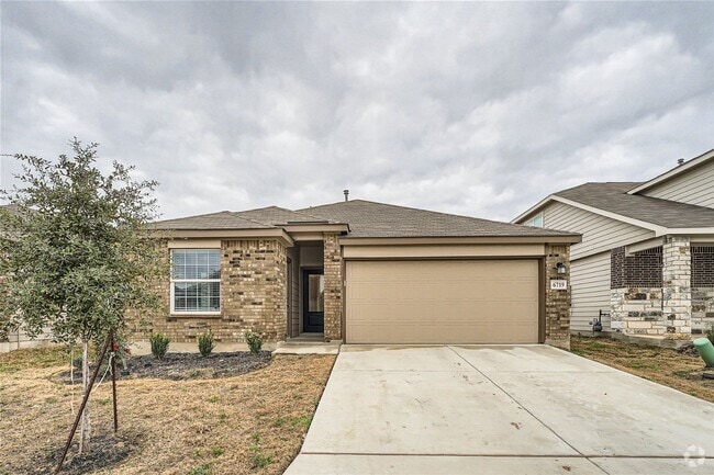 Building Photo - 3 bedrooms with 3.5 bathrooms! BONUS ROOM ... Rental