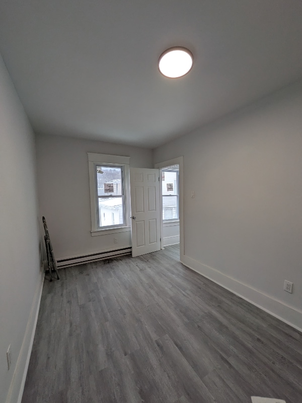 Photo - 307 W Centre St