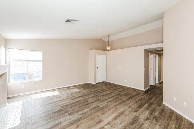 Photo - 6111 Grape Blossom Ave