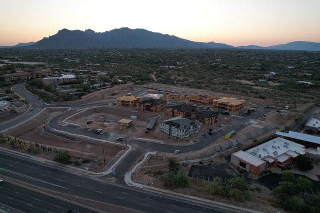 Aerie La Cholla - Aerie La Cholla Apartments