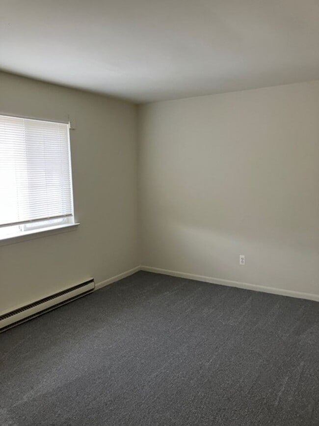 Photo - RANCH STYLE 2 BEDROOM DUPLEX FOR LEASE