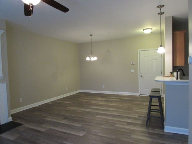 Photo - 10125 Westmoreland Rd