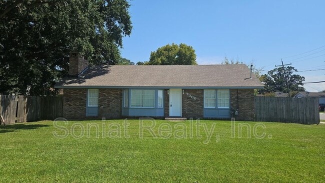 Photo - 9300 Hayne Blvd Casa