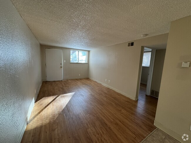 Building Photo - Stunning Modern 1BR for rent! Unit 110 Rental