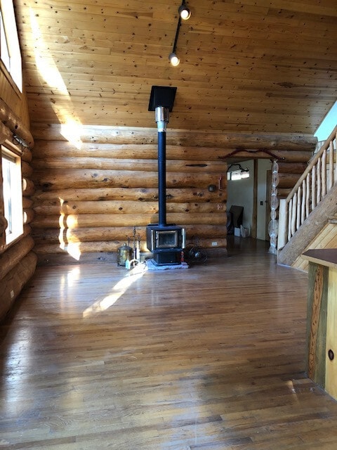 Photo - Spacious Cabin in the Pines ~ S Prescott