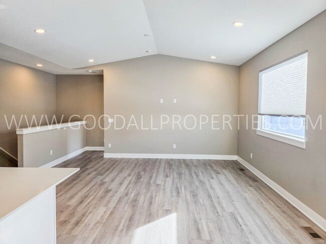 Photo - Beautiful 3 Bedroom Ranch!! Wonderful Price for newer construction in Waukee!!!