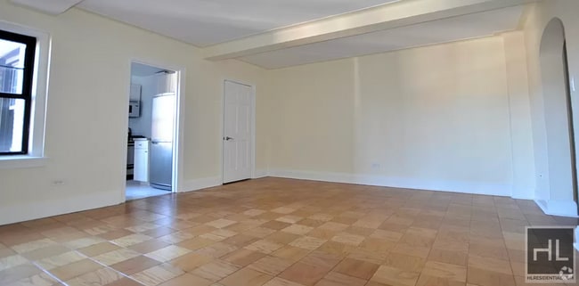 Building Photo - Christopher Street Rental