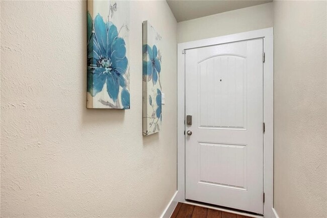 Photo - 6101 Harwin Ln
