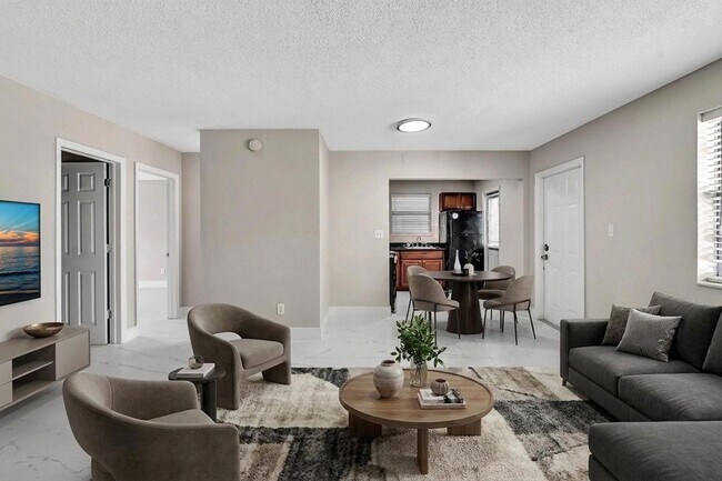 626 SW 14th Ave Unit 102