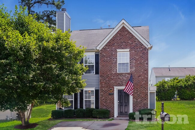 Building Photo - 3615 Cyrus St