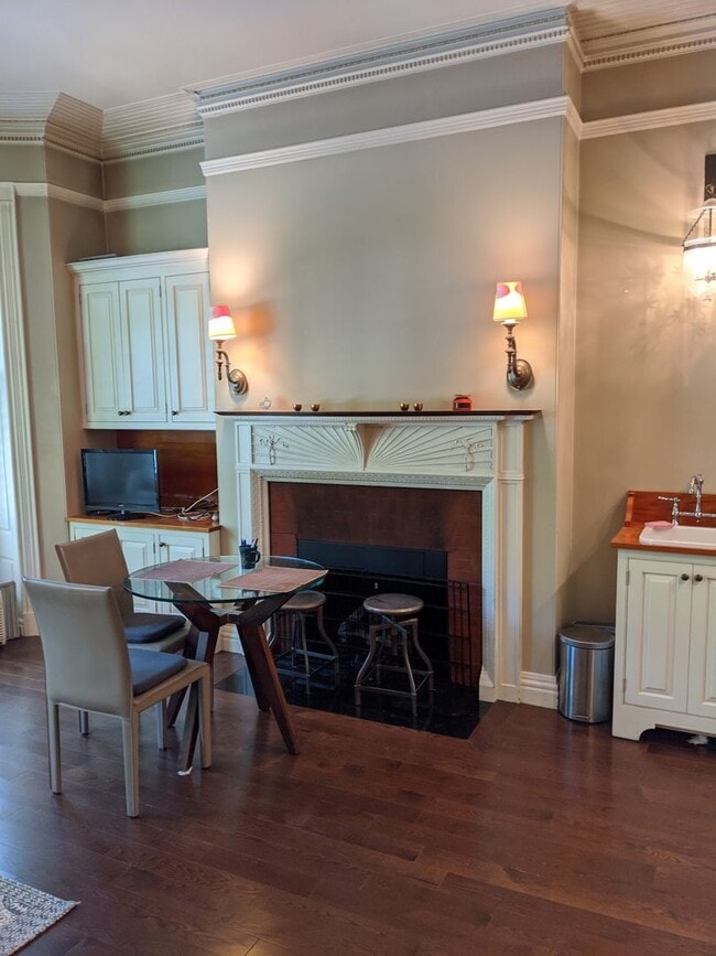 Photo - Back Bay FURNISHED 1 bedroom