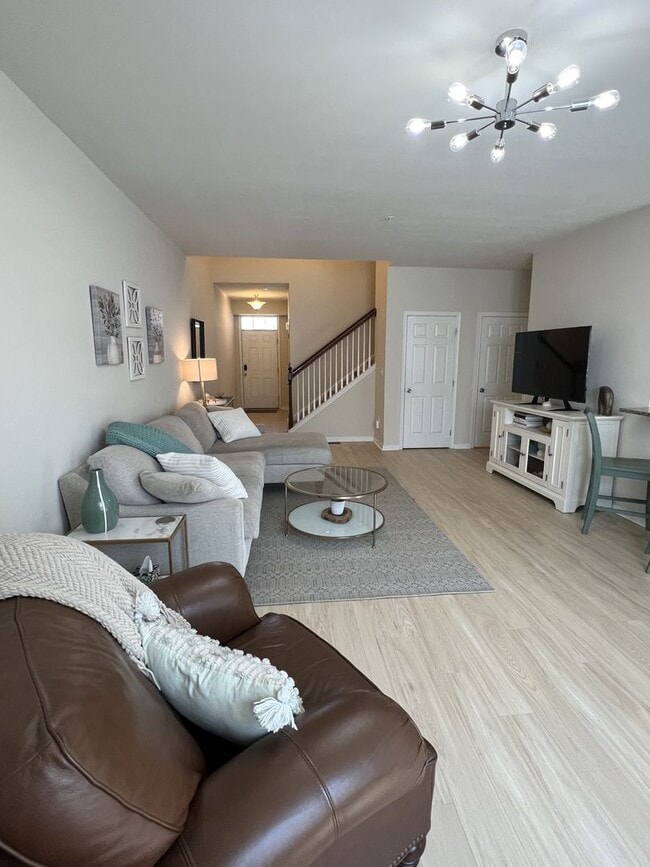 Photo - Beautiful like-new townhouse in Parkland school disctrict!