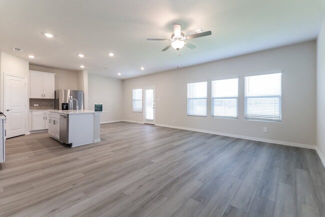 Photo - 1408 Bridgestone Dr