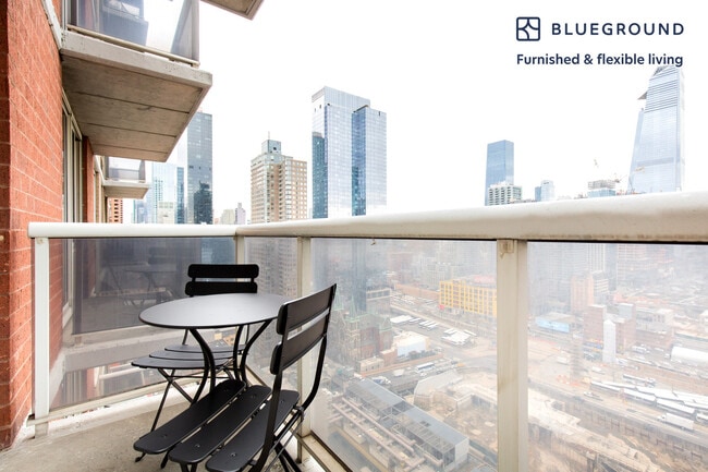 560 W 43rd St Unit SI FL31-ID482
