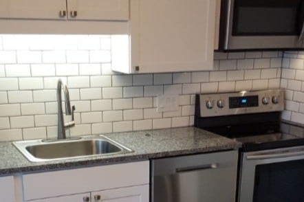 Building Photo - 6561 Woodhall Dr Unit 2 Rental