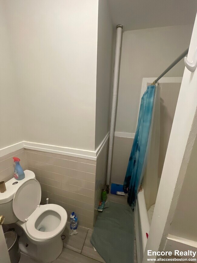 Photo - 38 Hemenway St Unidad 38