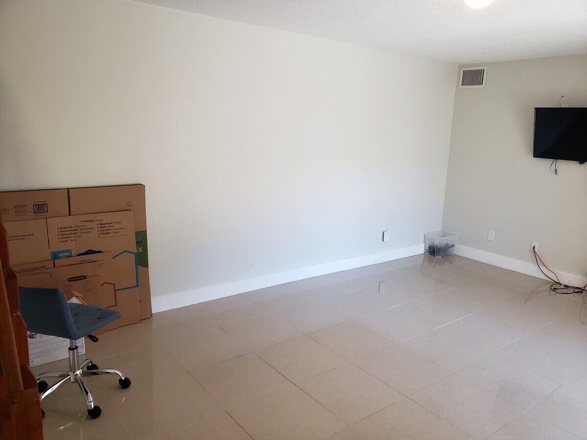 Living - 11864 SW 8th Ct