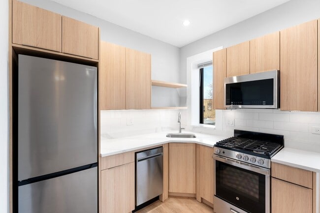 Photo - 1542 W Jonquil Ter Unit 207