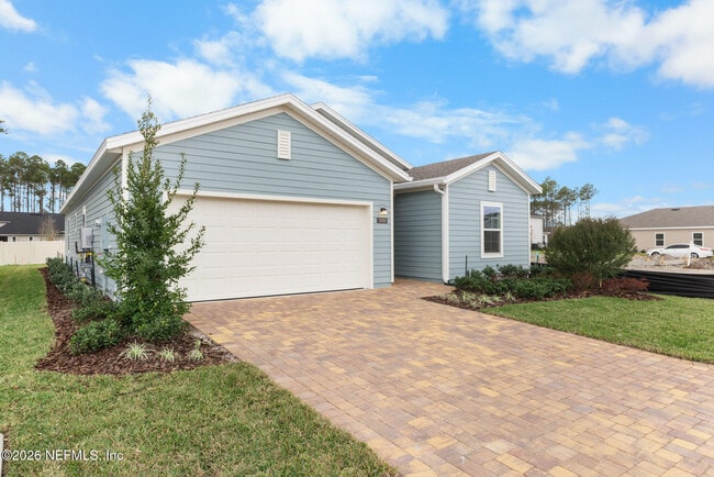 Photo - 122 Wrensong Pl