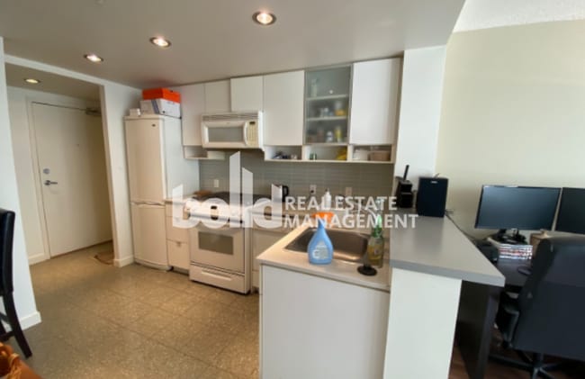 Photo - 939 Expo Blvd