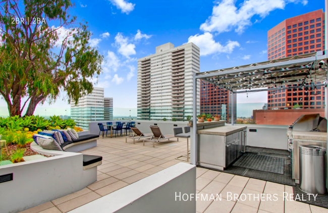 Photo - 1168 S Barrington Ave Condo Unit 516A