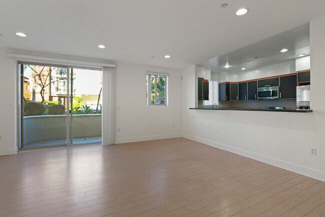 Photo - Amherst Rochester by Wiseman