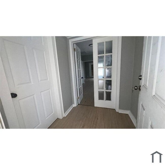 Photo - 3638 Sykora Rd