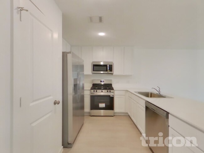 Photo - 3065 Dawn Sound Dr