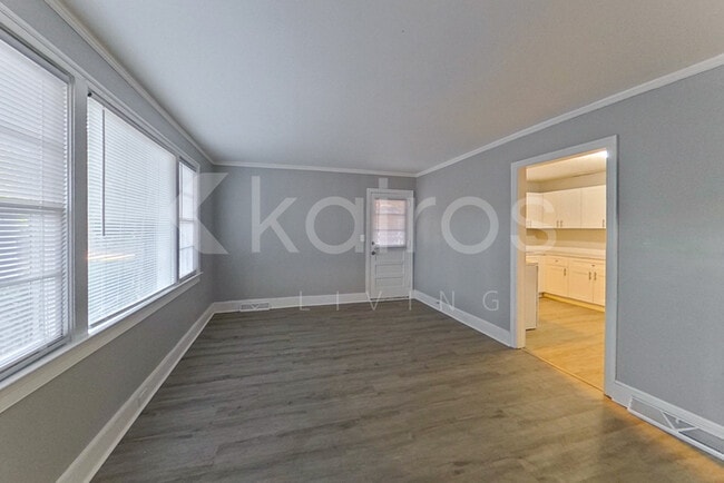 Photo - 2603 Putnam St