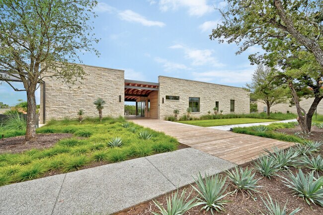 Building Photo - The Saint June