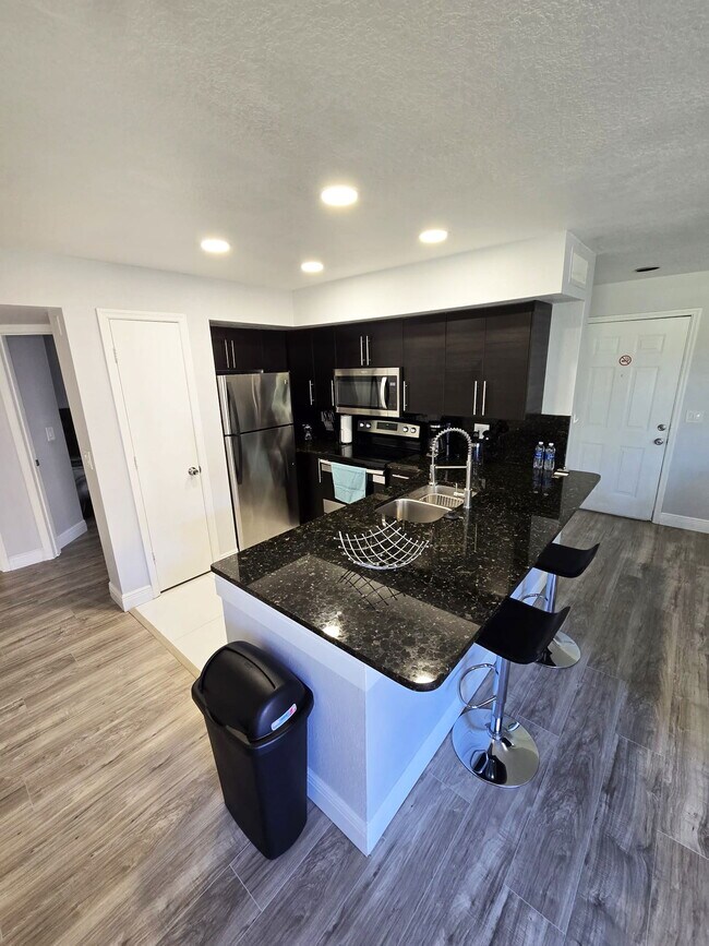 Photo - 7230 Westpointe Blvd