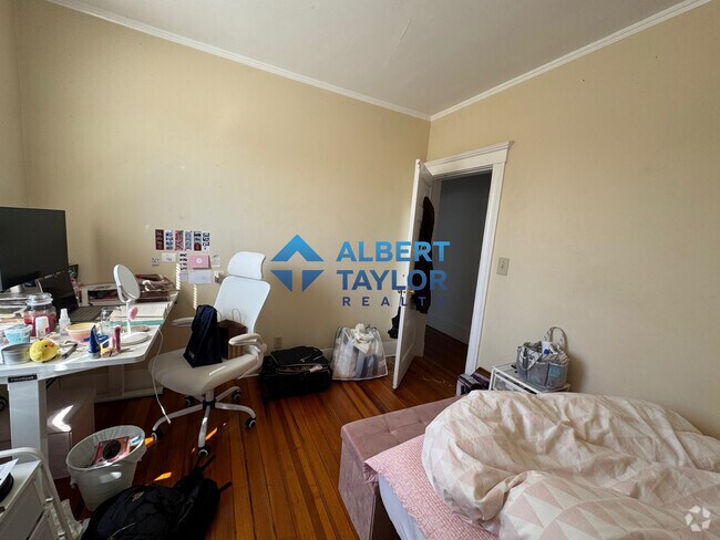 Building Photo - 33 Shannon St Unit 3 Rental